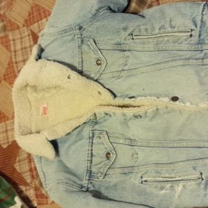 VINTAGE LEVI BLUEJEAN JACKET